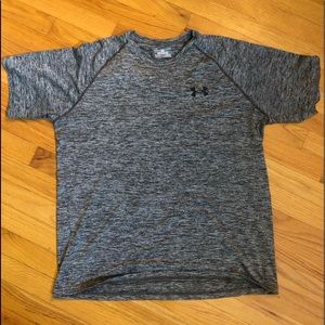 Men’s Under Armour T-shirt